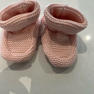 New GAP Pink Cozy Knit Boots 6-12m